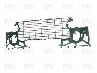 Решётка в бампер передняя средняя