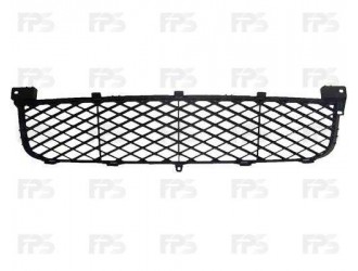Решётка в бампер передняя