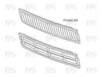 Решётка переднего бампера средняя